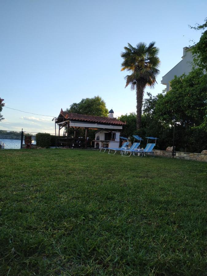 Kesi Beach House Volos Eksteriør bilde