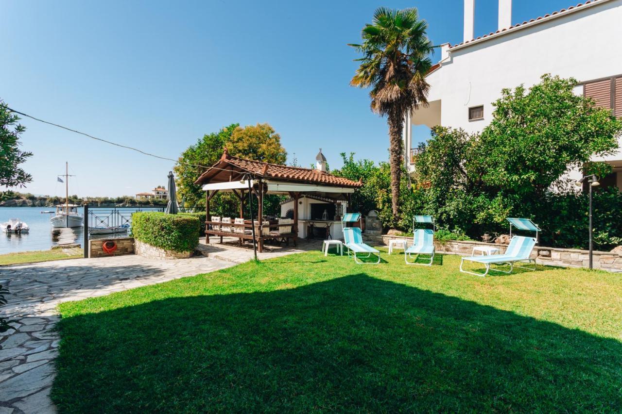 Kesi Beach House Volos Eksteriør bilde
